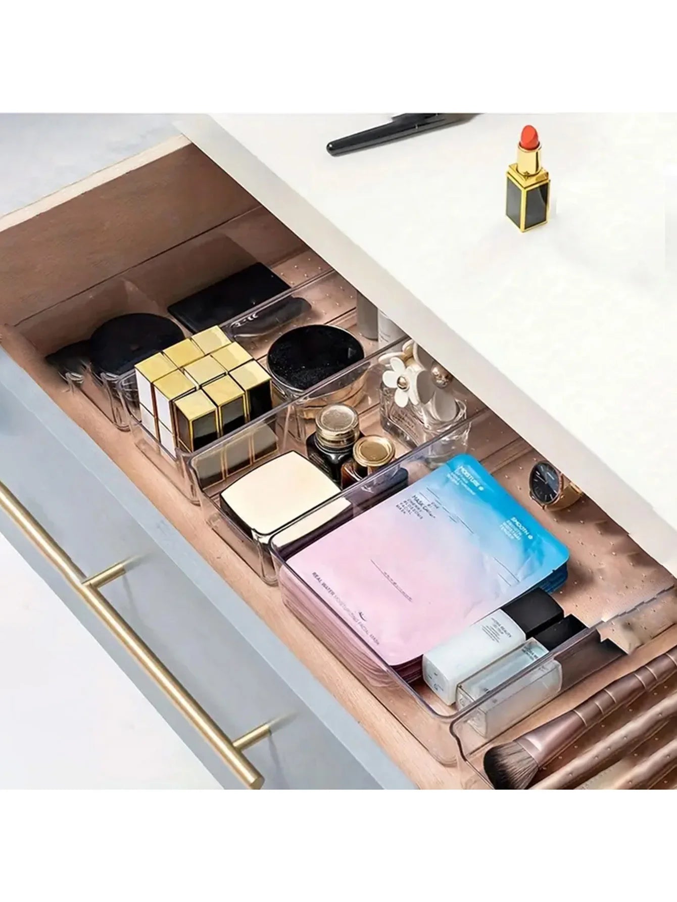 Transform your clutter into clarity with this versatile 44 piece drawer storage set that adapts to any space.