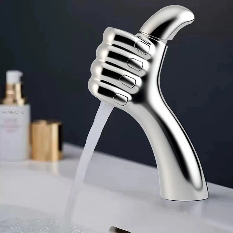 Modern Brass Single Hole Deck Mounted Bathroom Faucet With Hot Cold Water