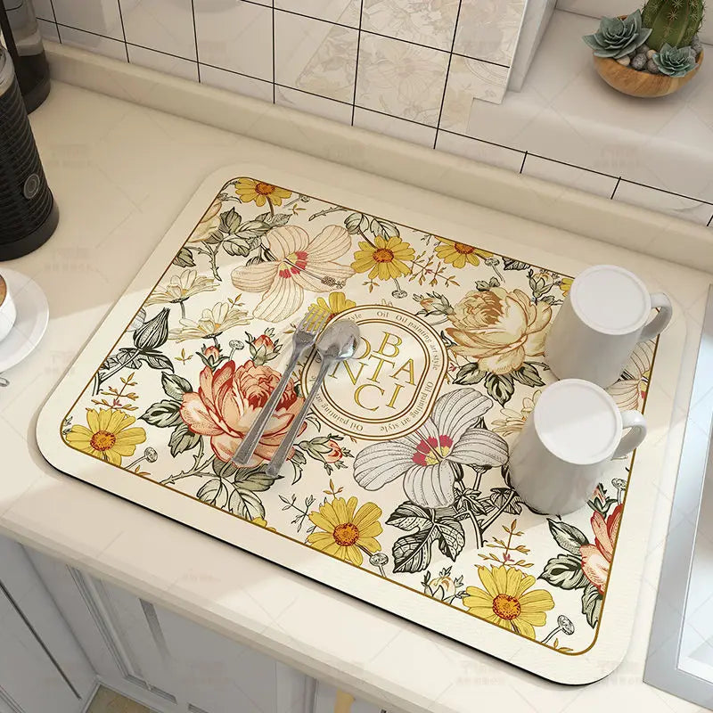 Keep spills in check with a large, ultra-absorbent mat that dries quickly, resists odors, and stays put through busy kitchen routines.